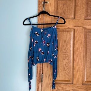 Off-the-shoulder blouse from L.A. HEARTS